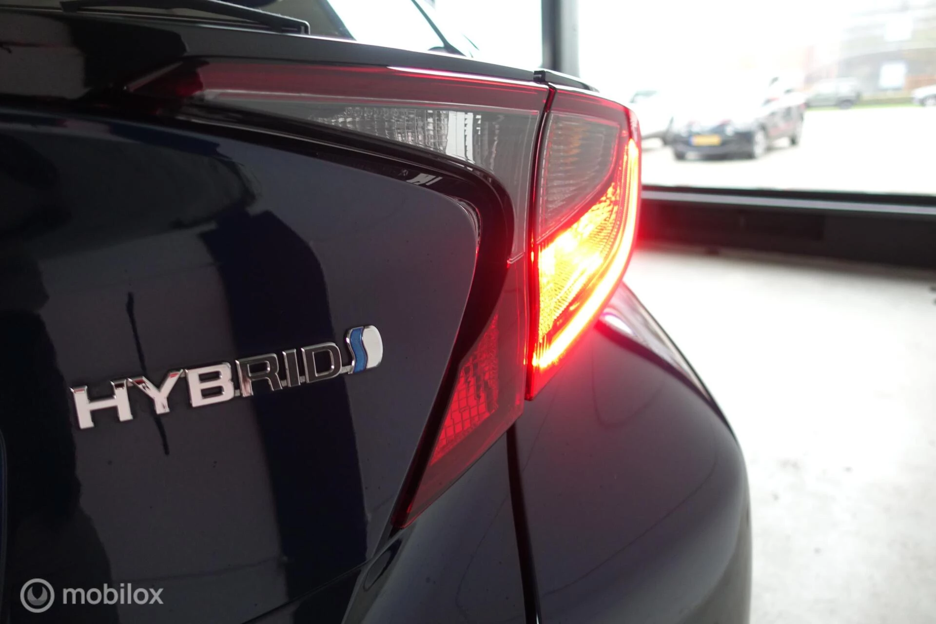 Hoofdafbeelding Toyota C-HR