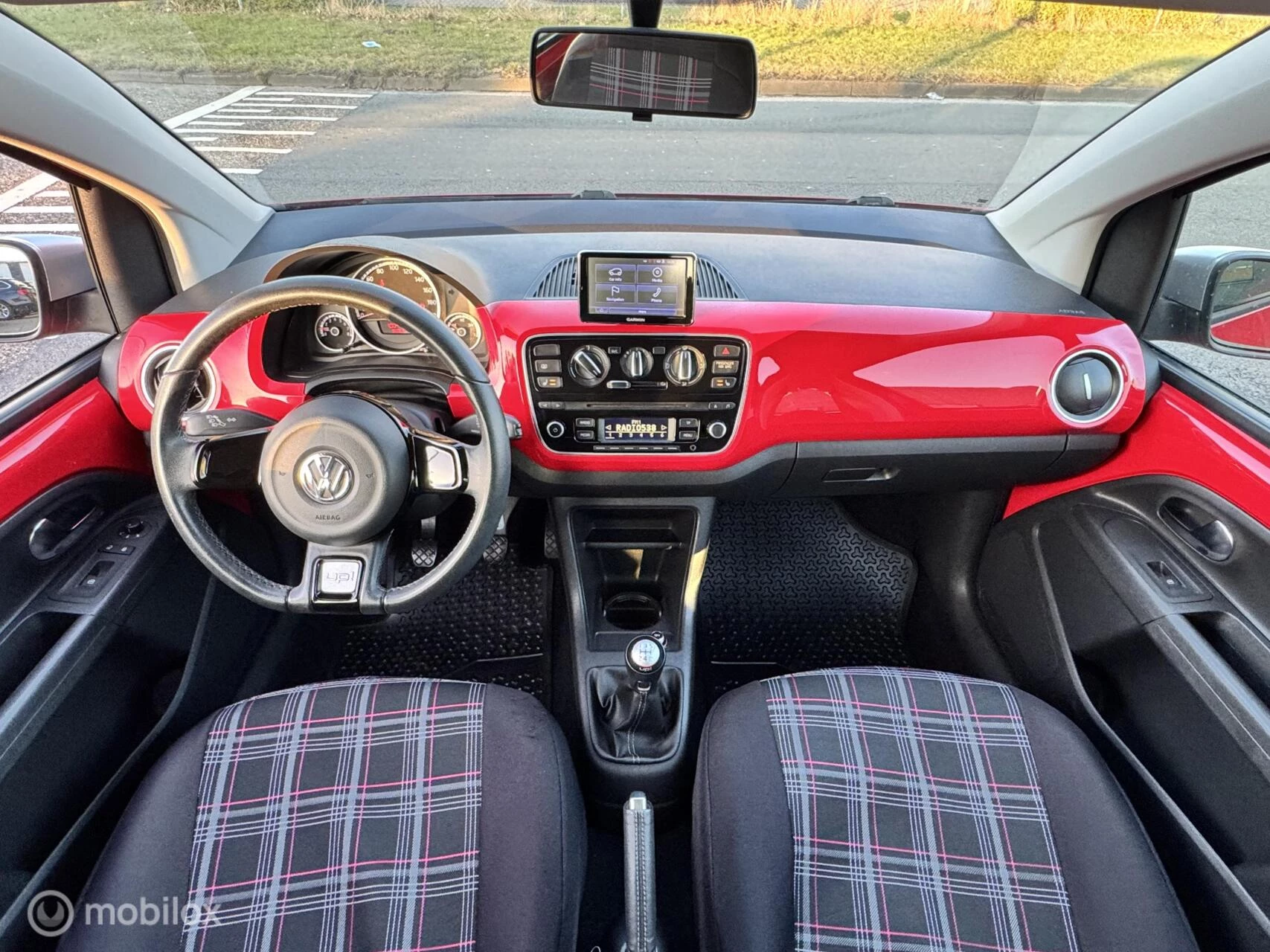 Hoofdafbeelding Volkswagen up!