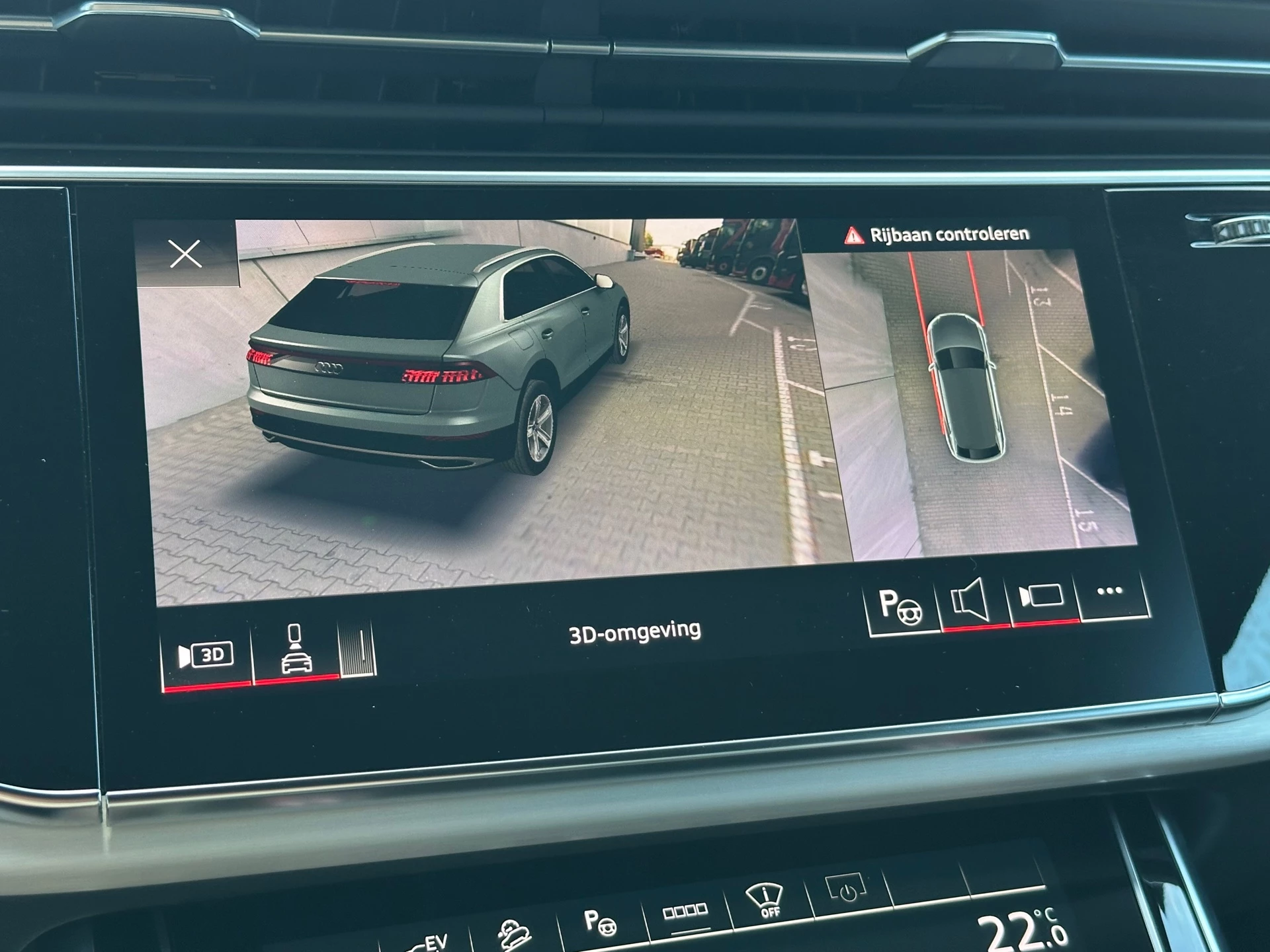 Hoofdafbeelding Audi Q8