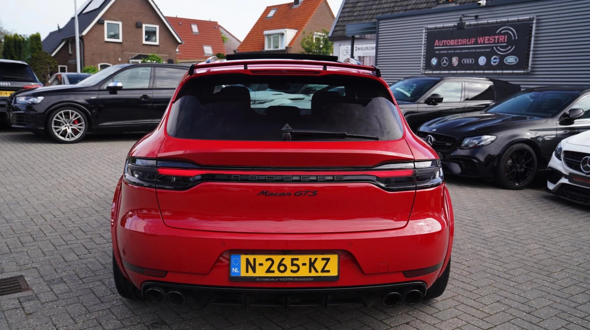 Hoofdafbeelding Porsche Macan