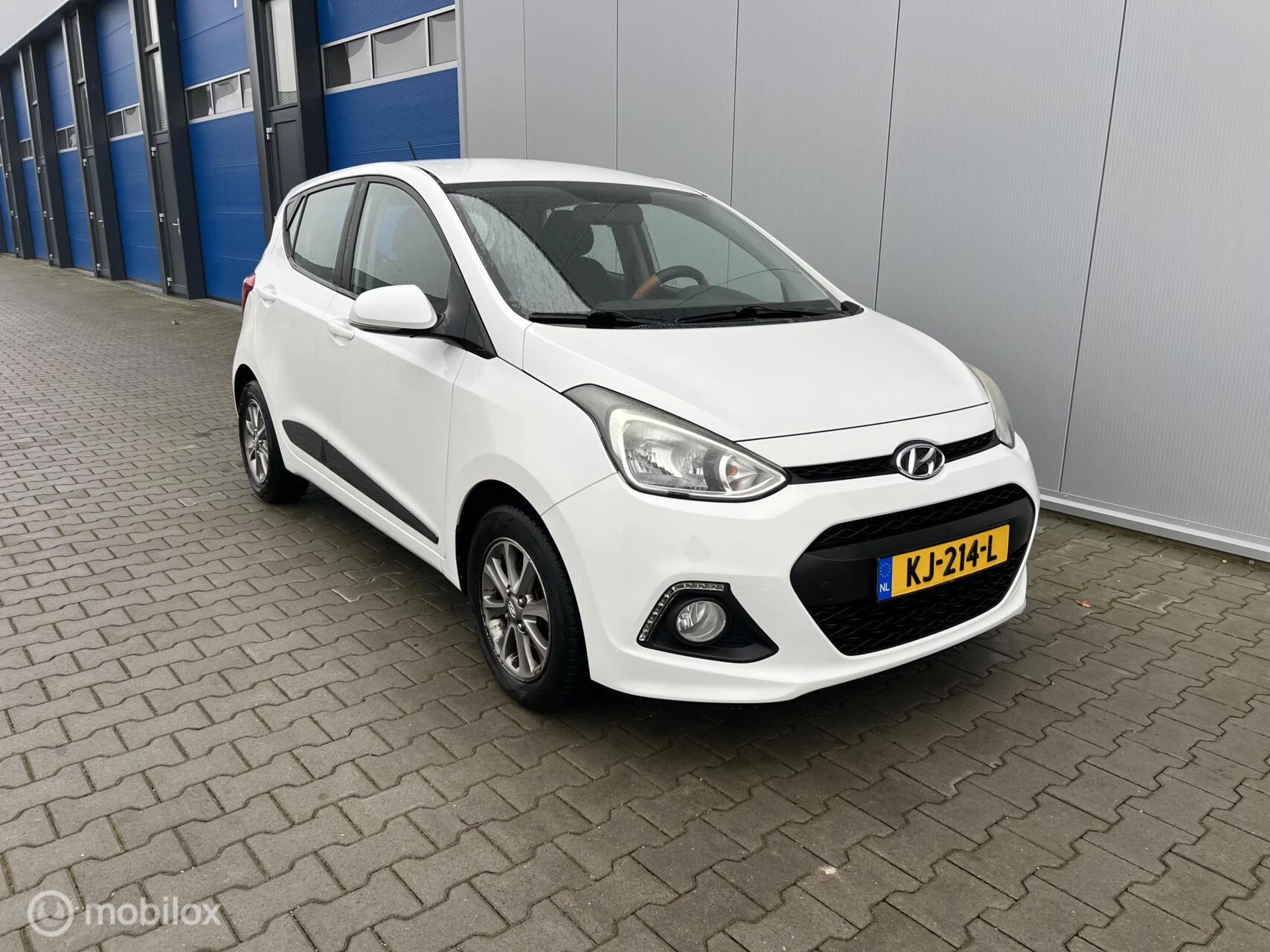 Hoofdafbeelding Hyundai i10