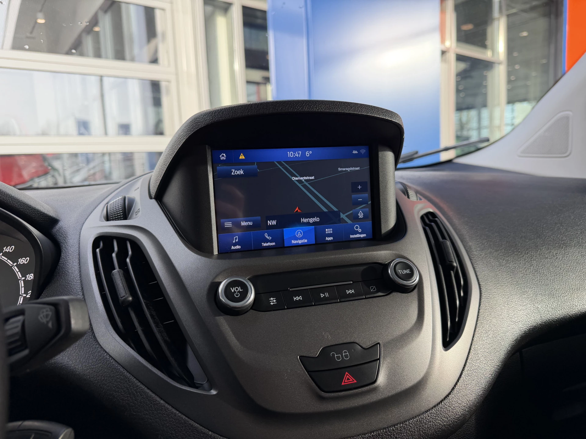 Hoofdafbeelding Ford Transit Courier