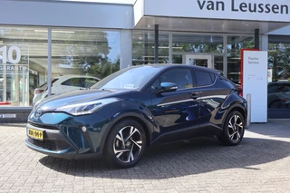Toyota C-HR 1.8 HYBRID STYLE STOELVERWARMING AD-CRUISE KEYLESS CAMERA PARK-SENSOREN LM-VELGEN