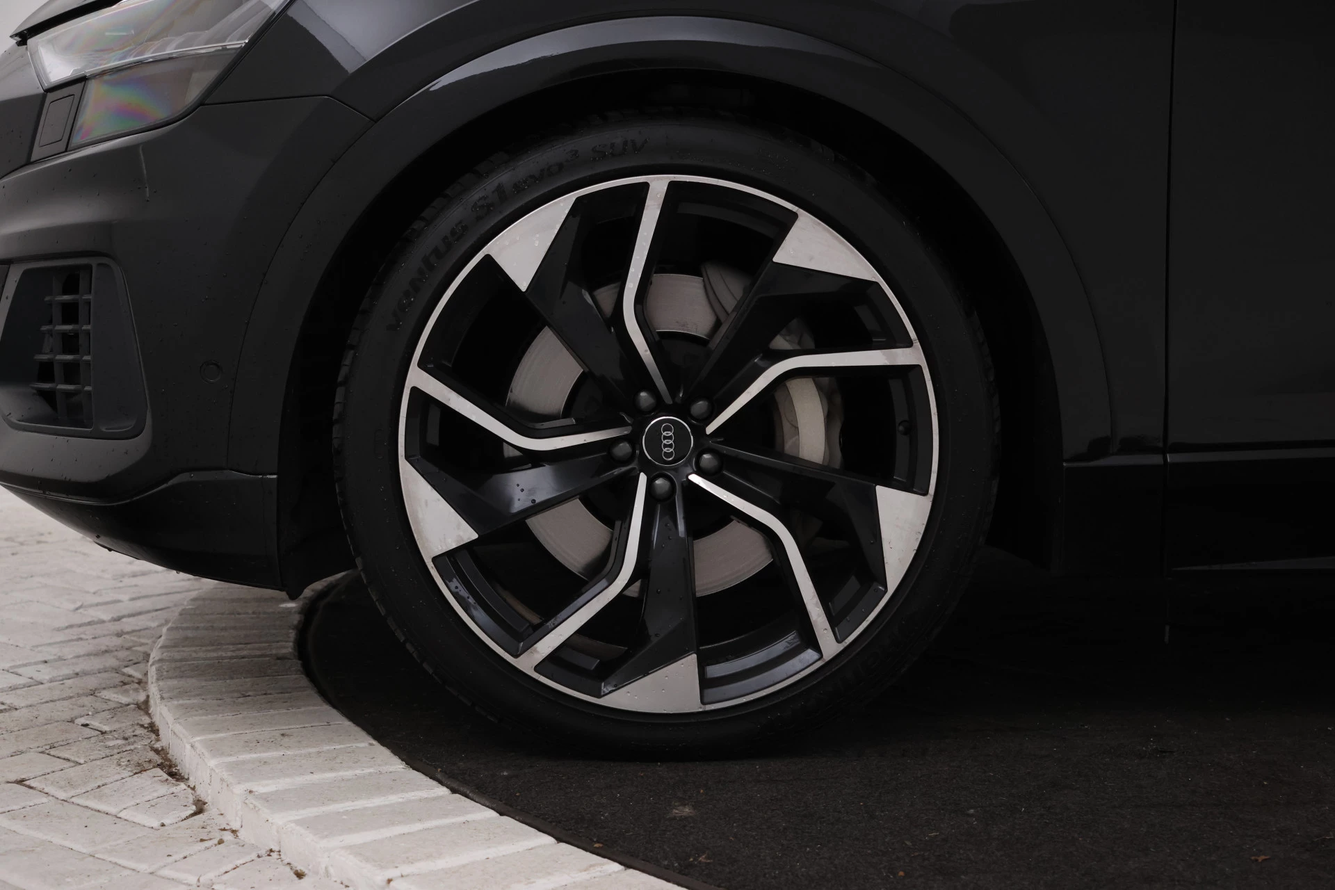 Hoofdafbeelding Audi Q8