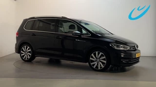 Volkswagen Touran 1.5 TSI 150pk DSG Highline Business R 7p Stoelverwarming Camera Navigatie DAB+