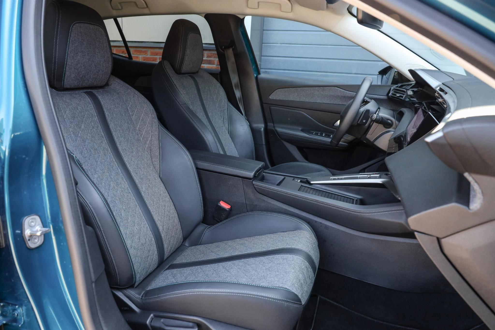 Hoofdafbeelding Peugeot 408