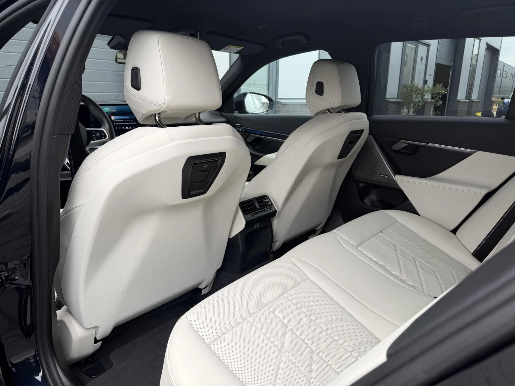 Hoofdafbeelding BMW i5