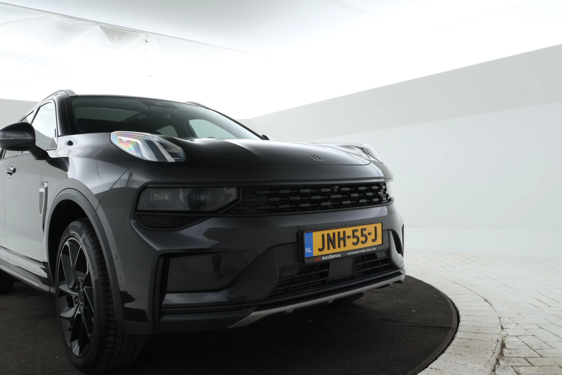 Hoofdafbeelding Lynk & Co 01