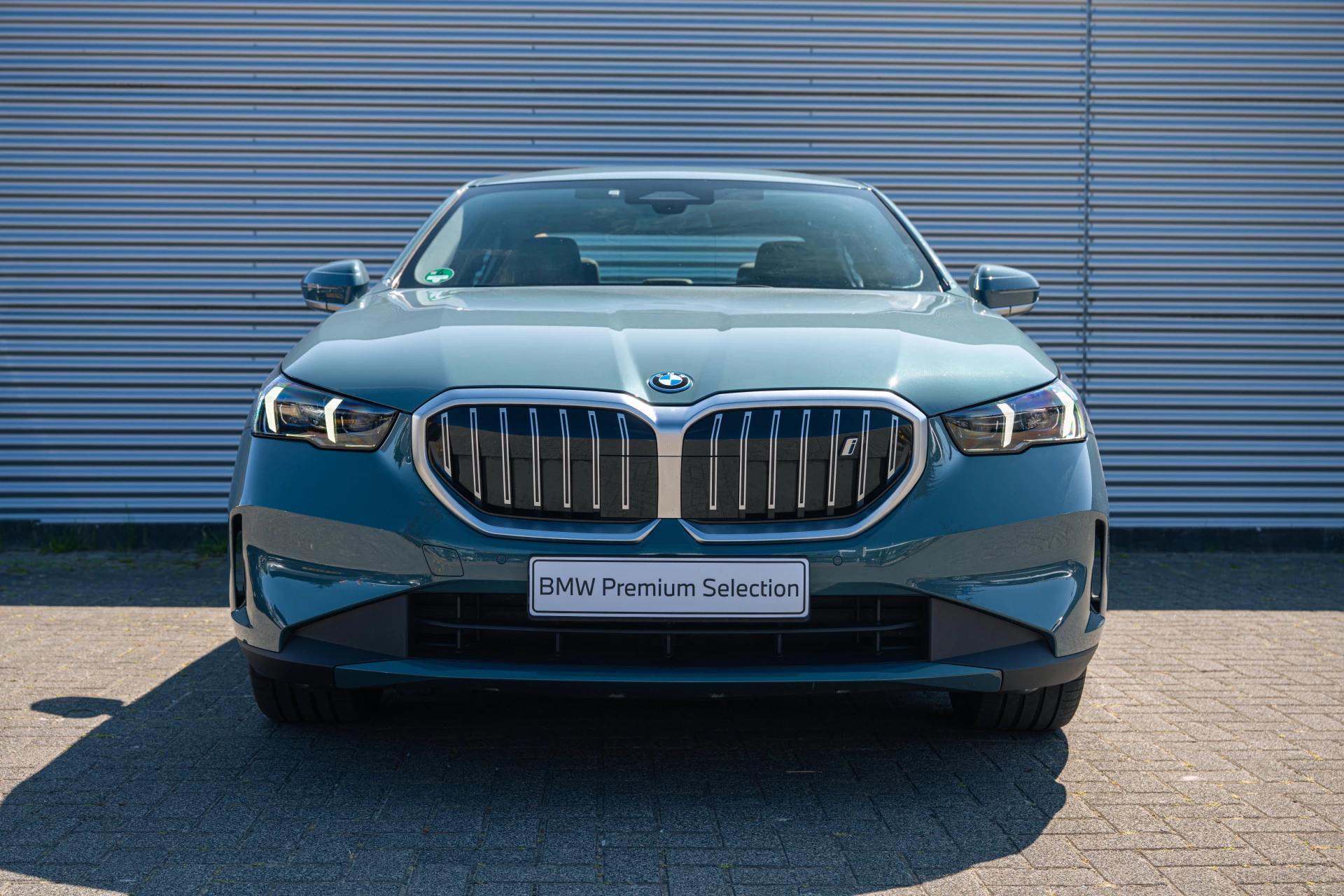 Hoofdafbeelding BMW i5