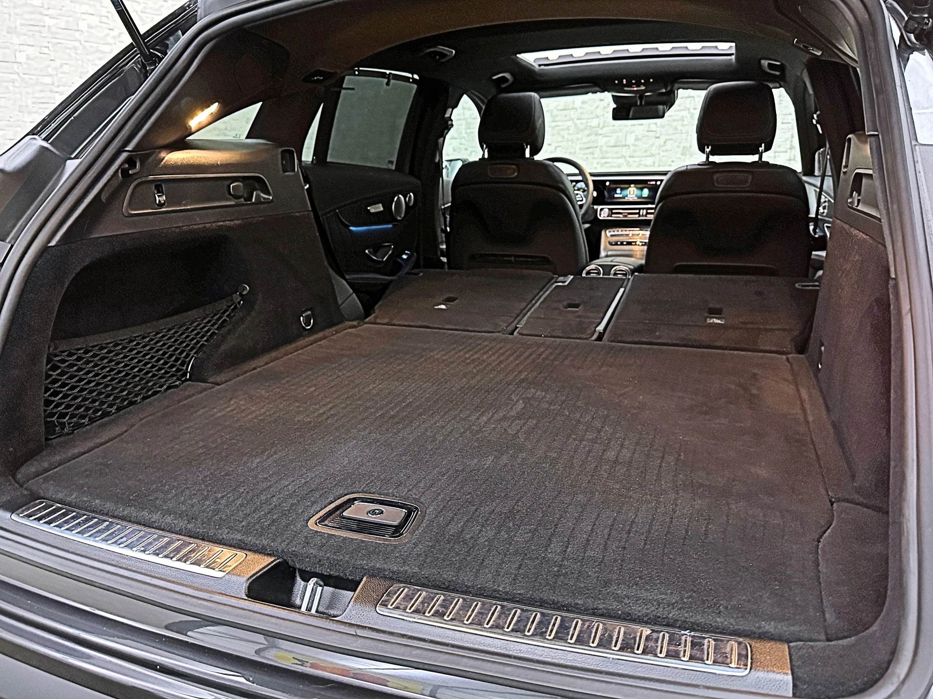 Hoofdafbeelding Mercedes-Benz EQC