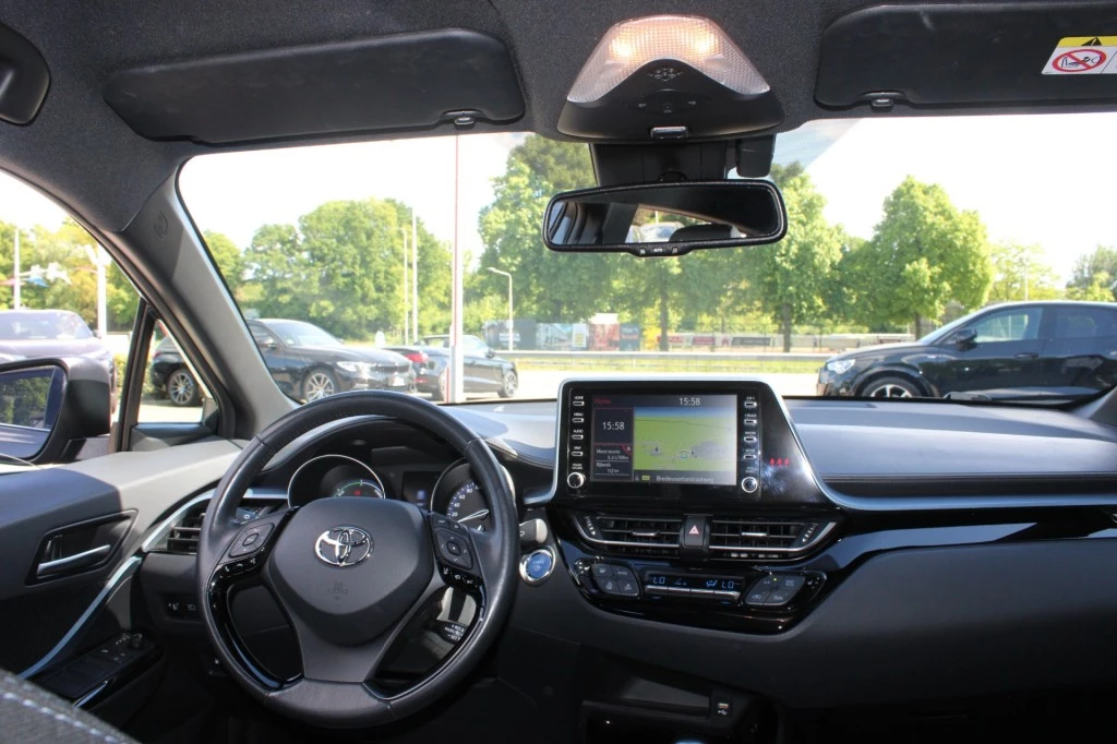 Hoofdafbeelding Toyota C-HR