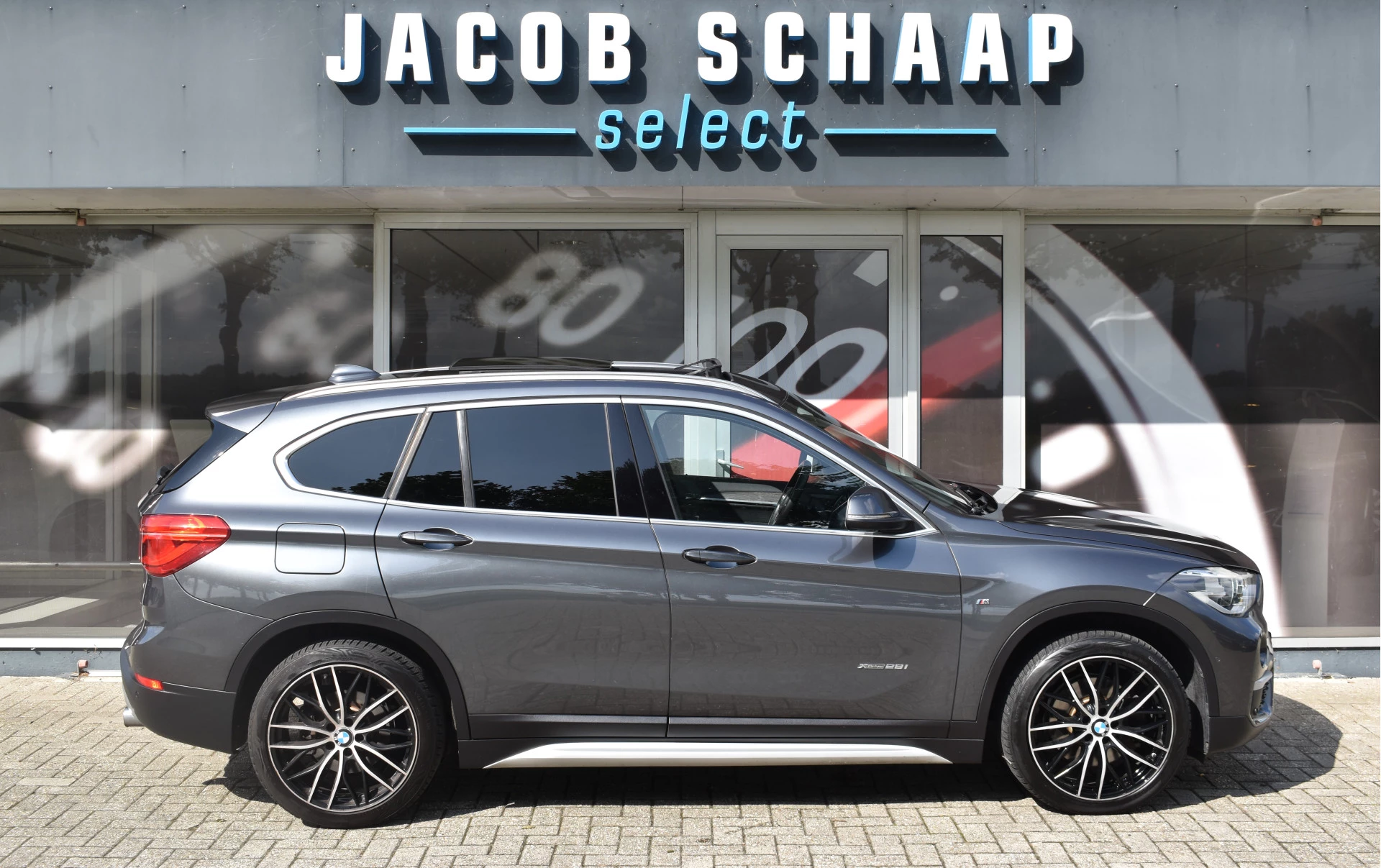 Hoofdafbeelding BMW X1