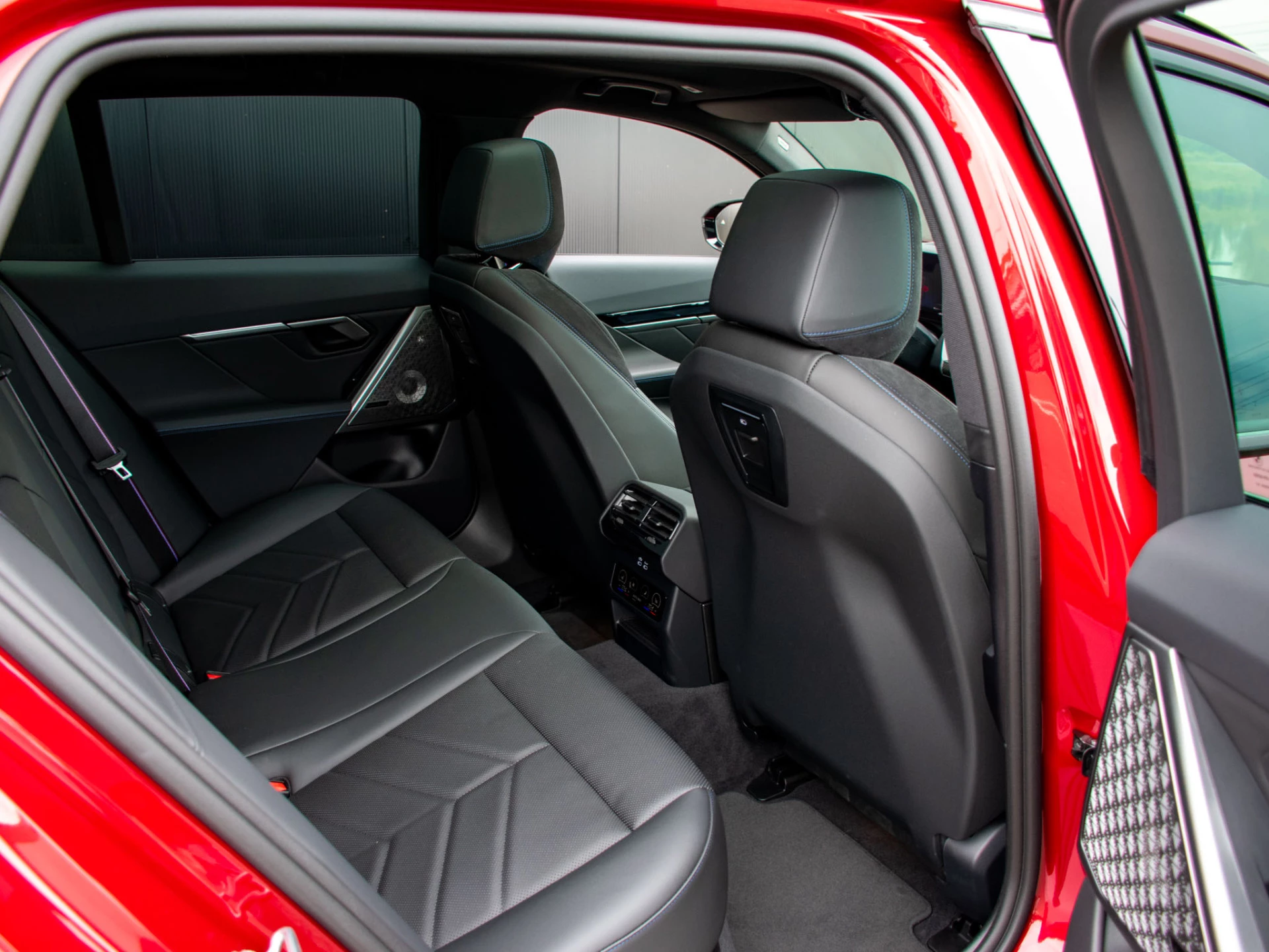 Hoofdafbeelding BMW i5
