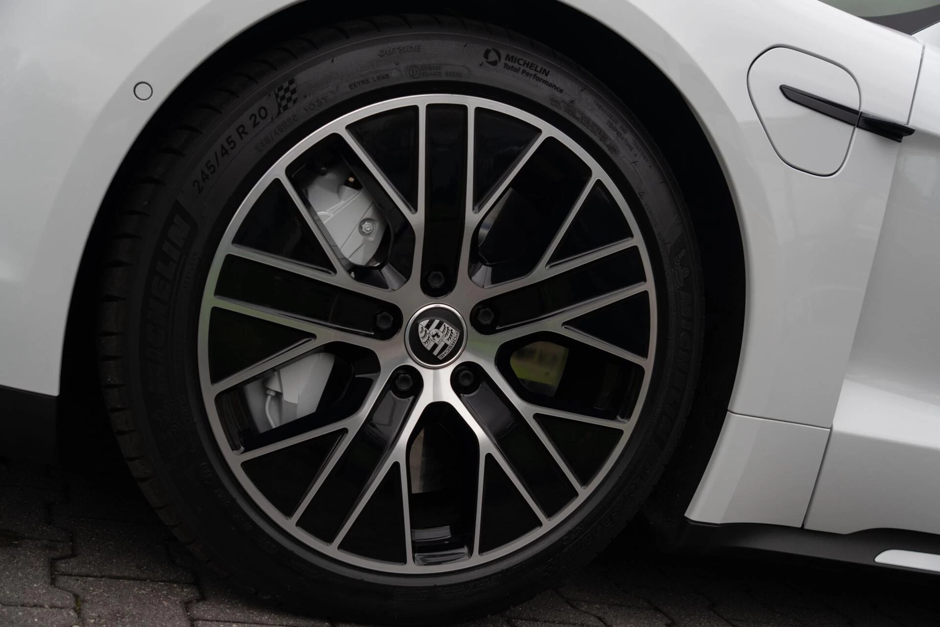 Hoofdafbeelding Porsche Taycan