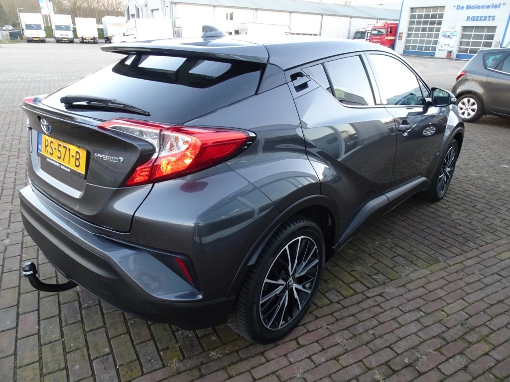 Hoofdafbeelding Toyota C-HR