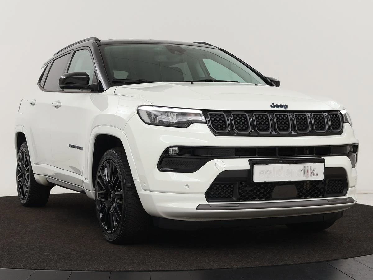 Hoofdafbeelding Jeep Compass