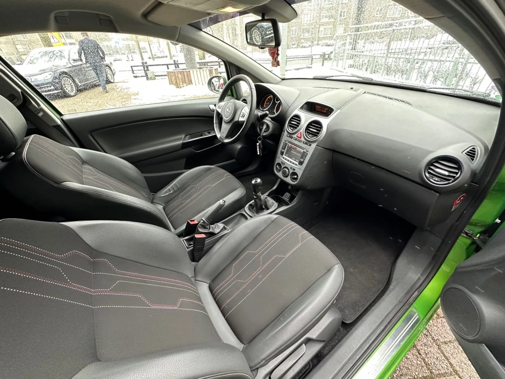 Hoofdafbeelding Opel Corsa