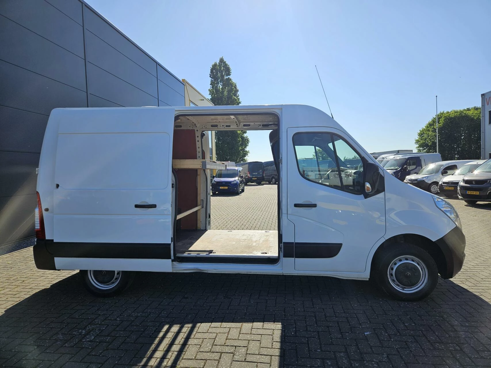 Hoofdafbeelding Opel Movano