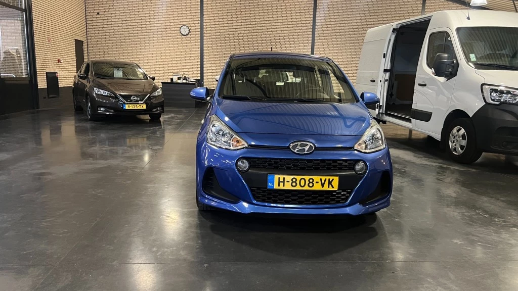 Hoofdafbeelding Hyundai i10