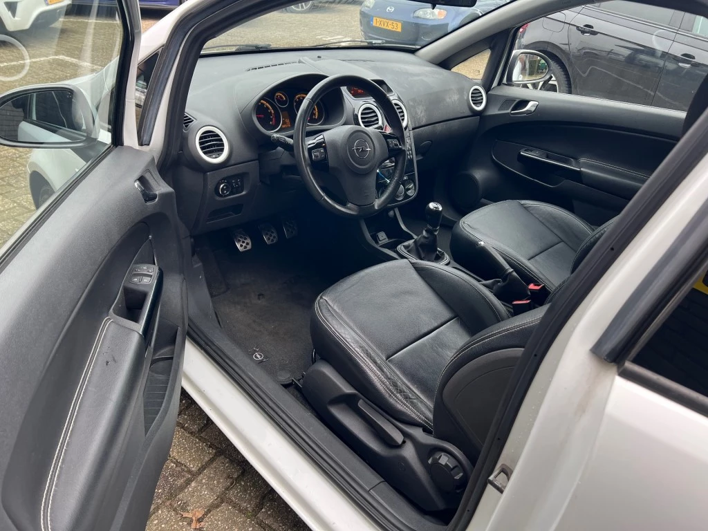 Hoofdafbeelding Opel Corsa