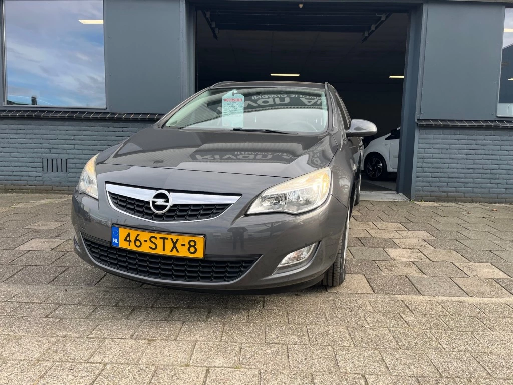 Hoofdafbeelding Opel Astra