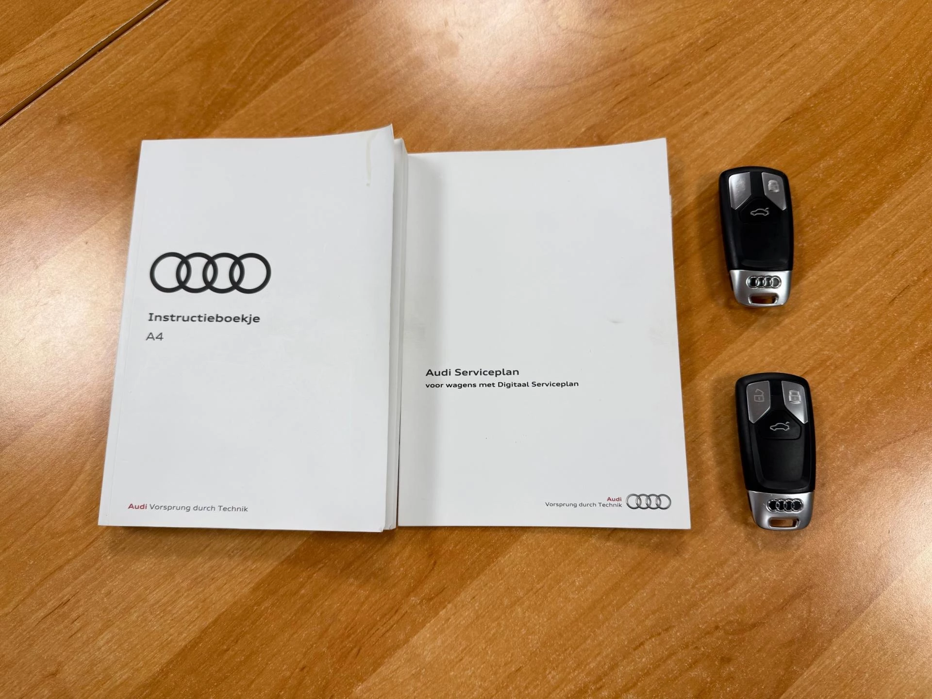 Hoofdafbeelding Audi A4