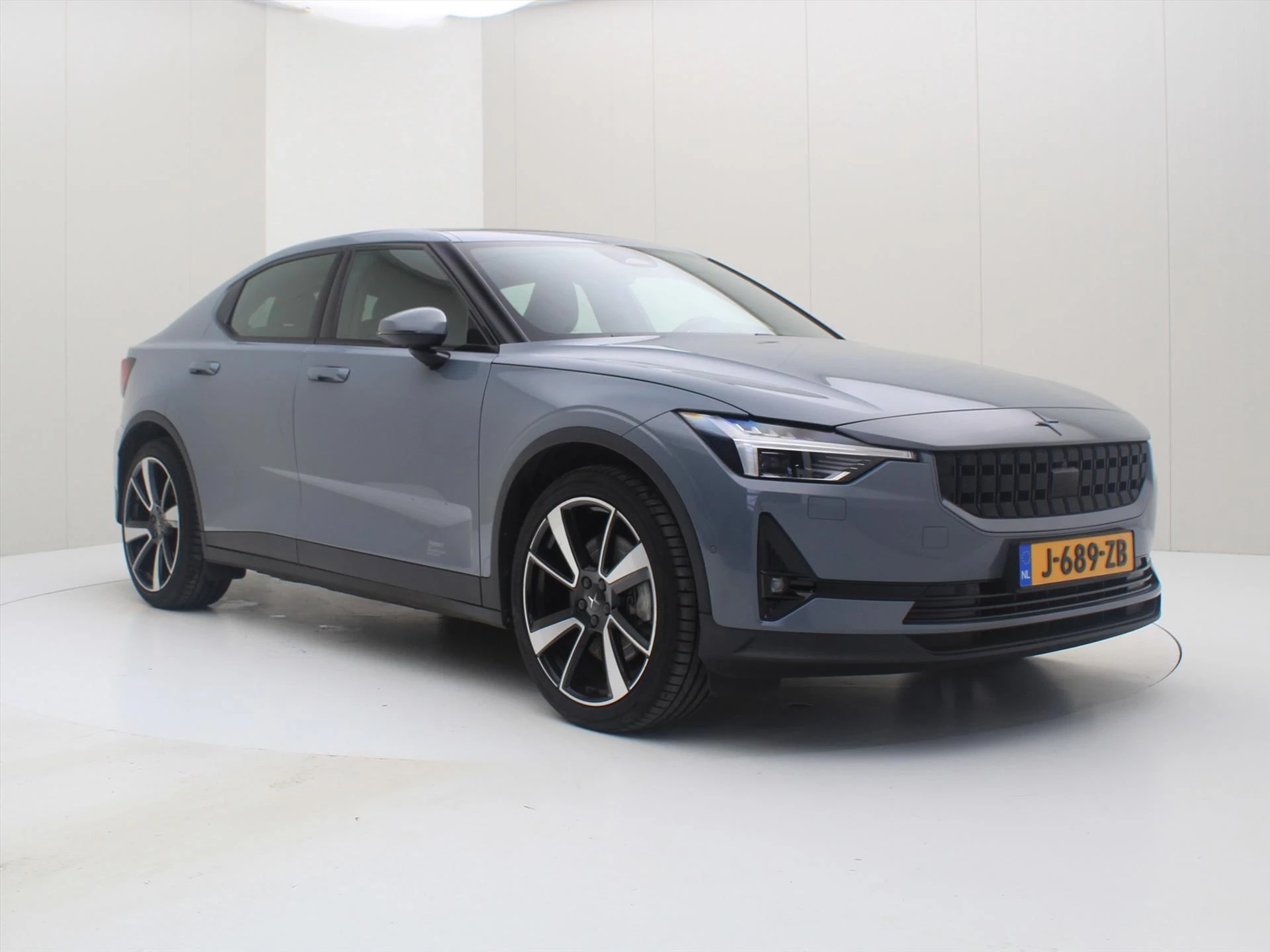 Hoofdafbeelding Polestar 2