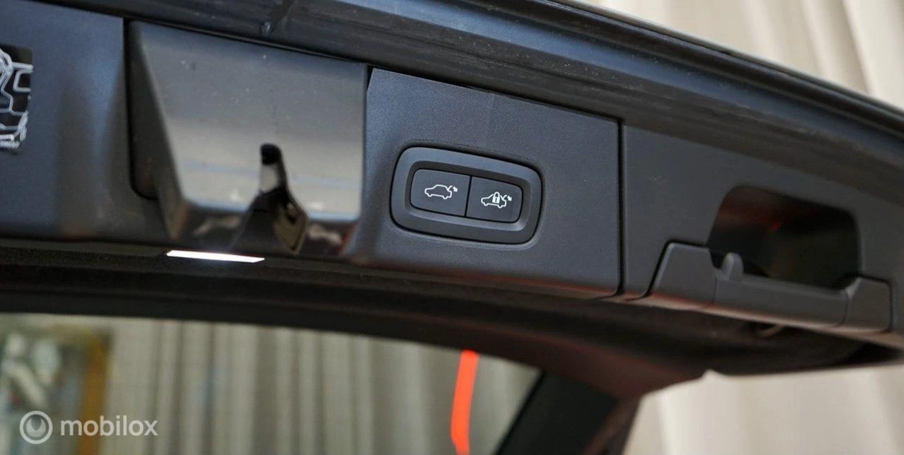 Hoofdafbeelding Volvo V90