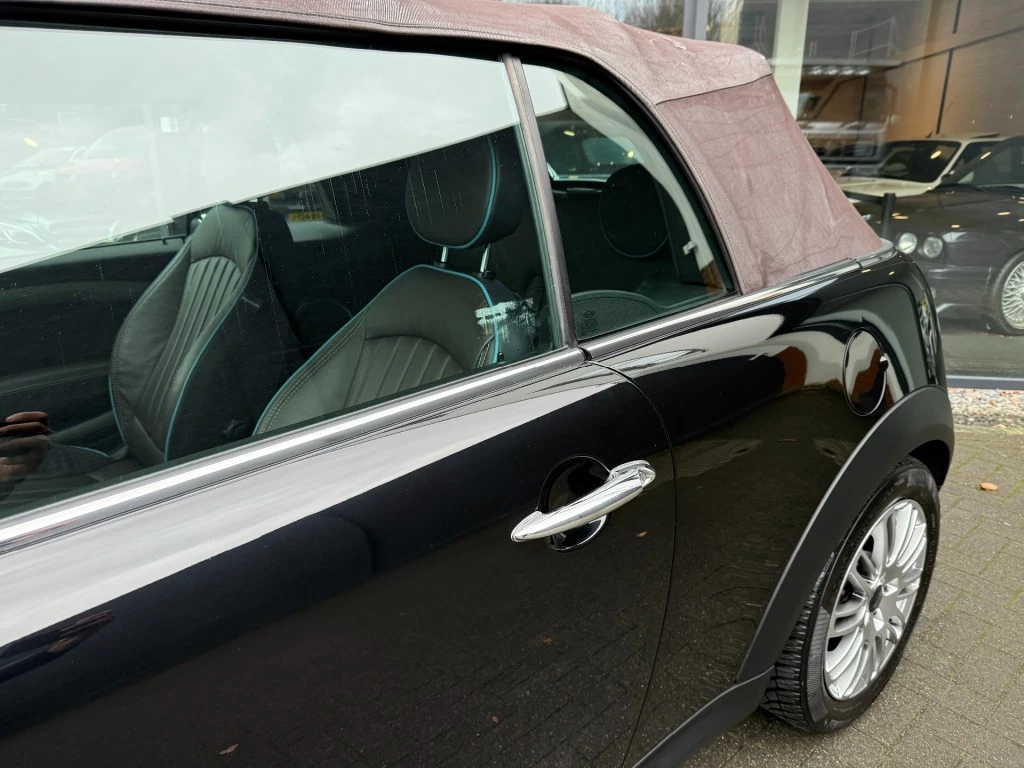 Hoofdafbeelding MINI Cabrio