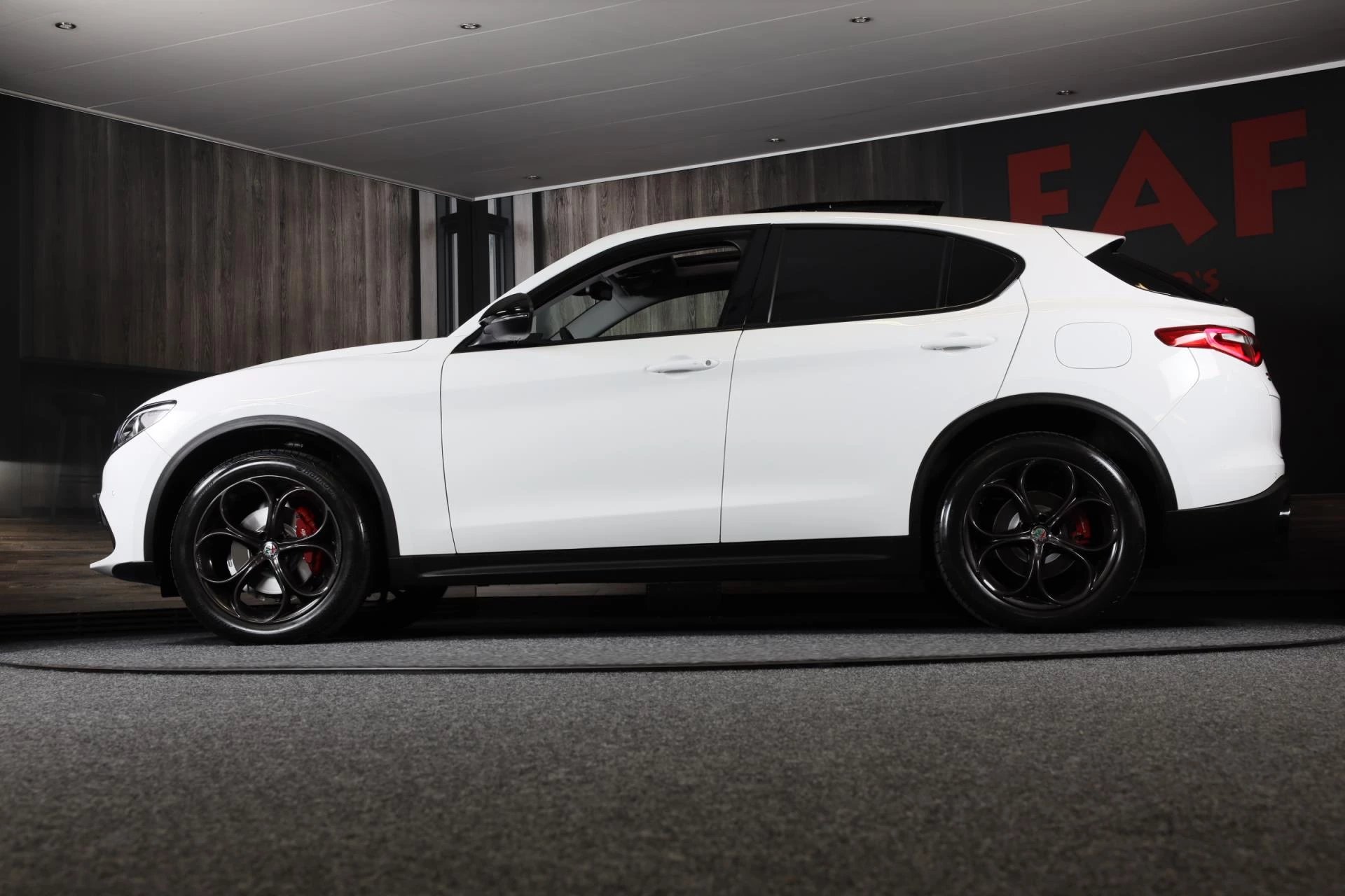 Hoofdafbeelding Alfa Romeo Stelvio