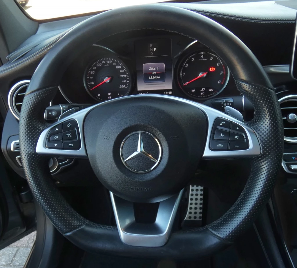 Hoofdafbeelding Mercedes-Benz GLC