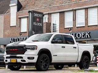 Dodge Ram 1500 5.7 V8 4X4 LARAMIE PANO HARMAN KARDON 360 CAMERA TREEPLANK BOMVOL!! IN NIEUWSTAAT