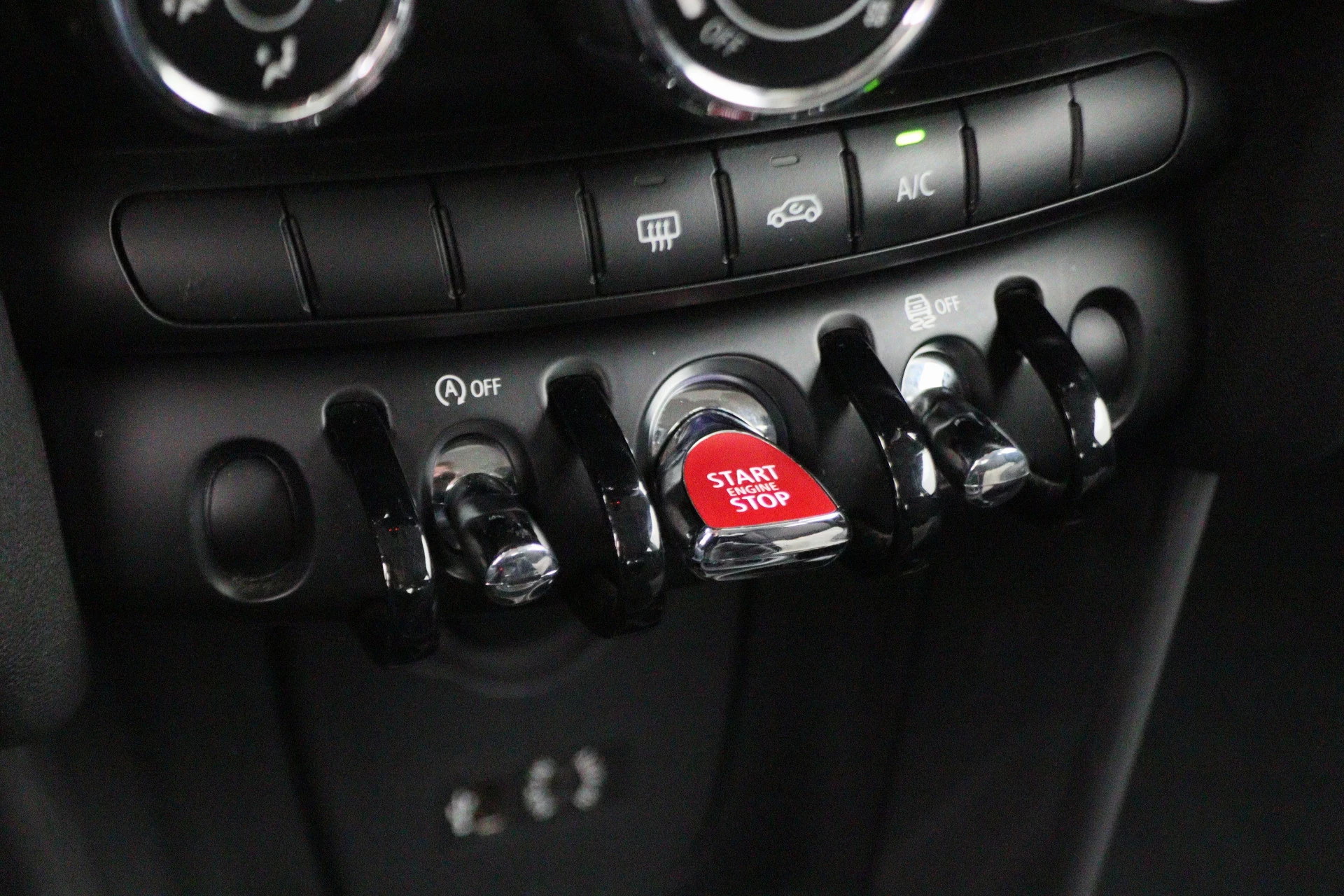 Hoofdafbeelding MINI One