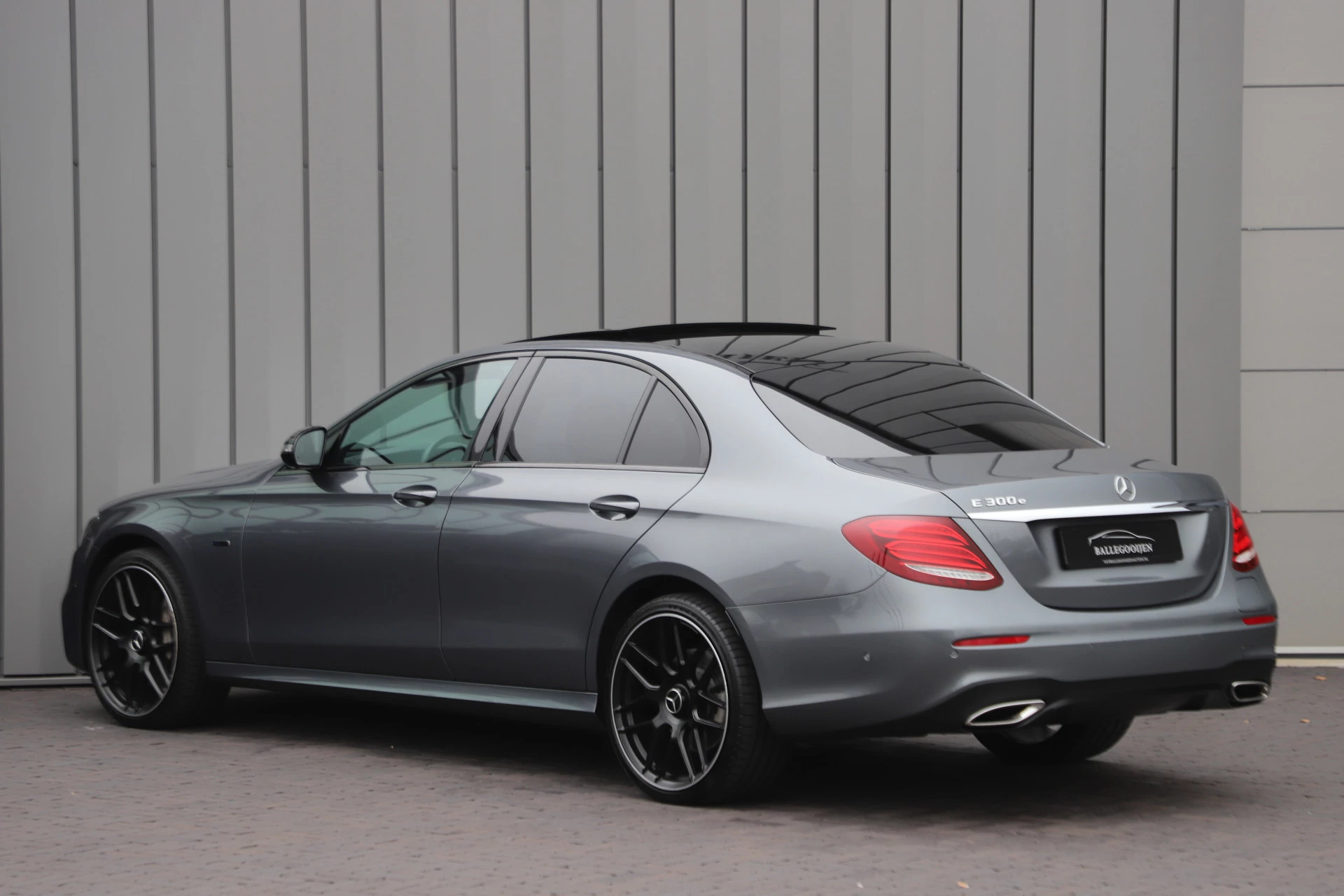 Hoofdafbeelding Mercedes-Benz E-Klasse
