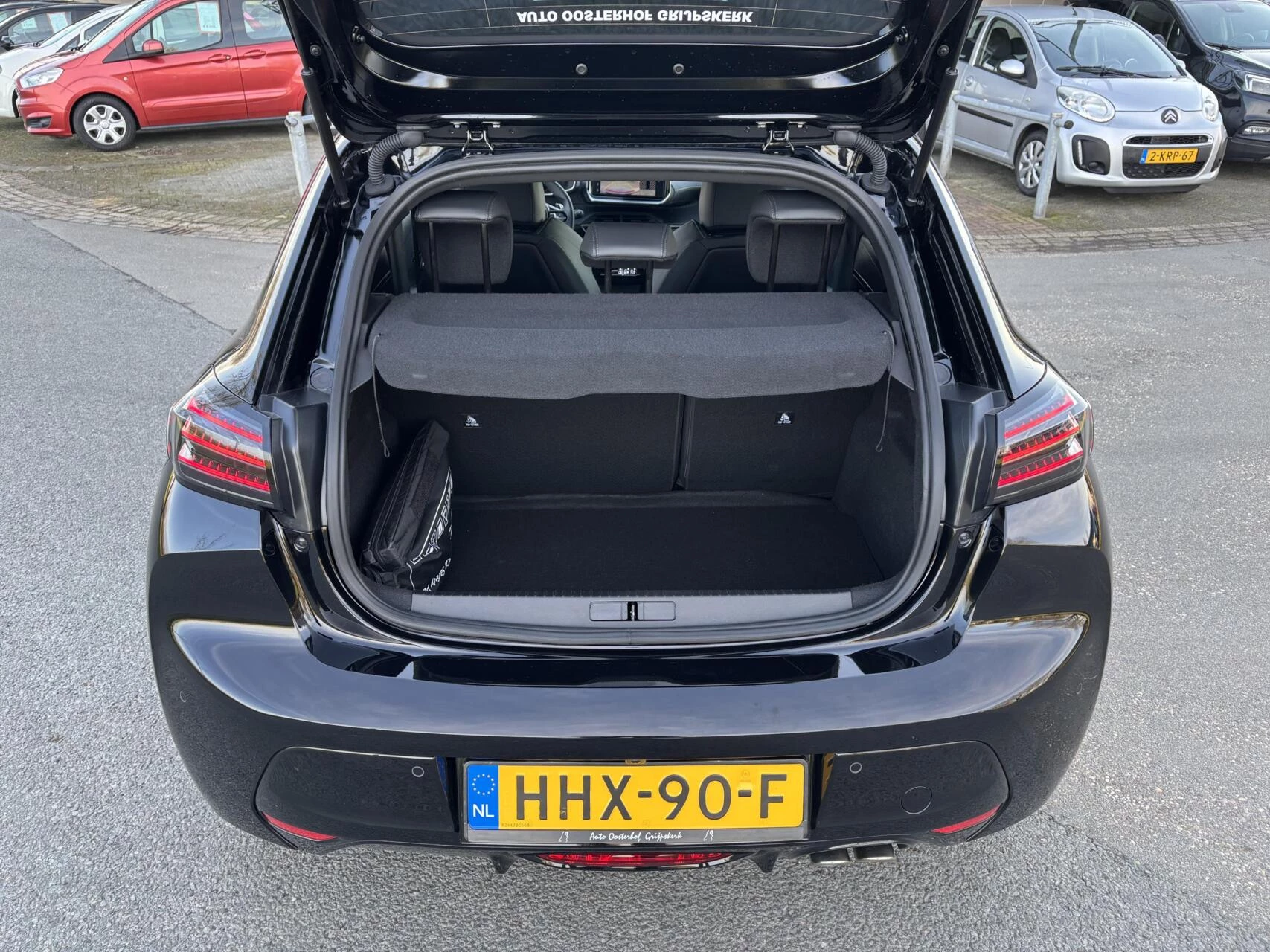 Hoofdafbeelding Peugeot 208