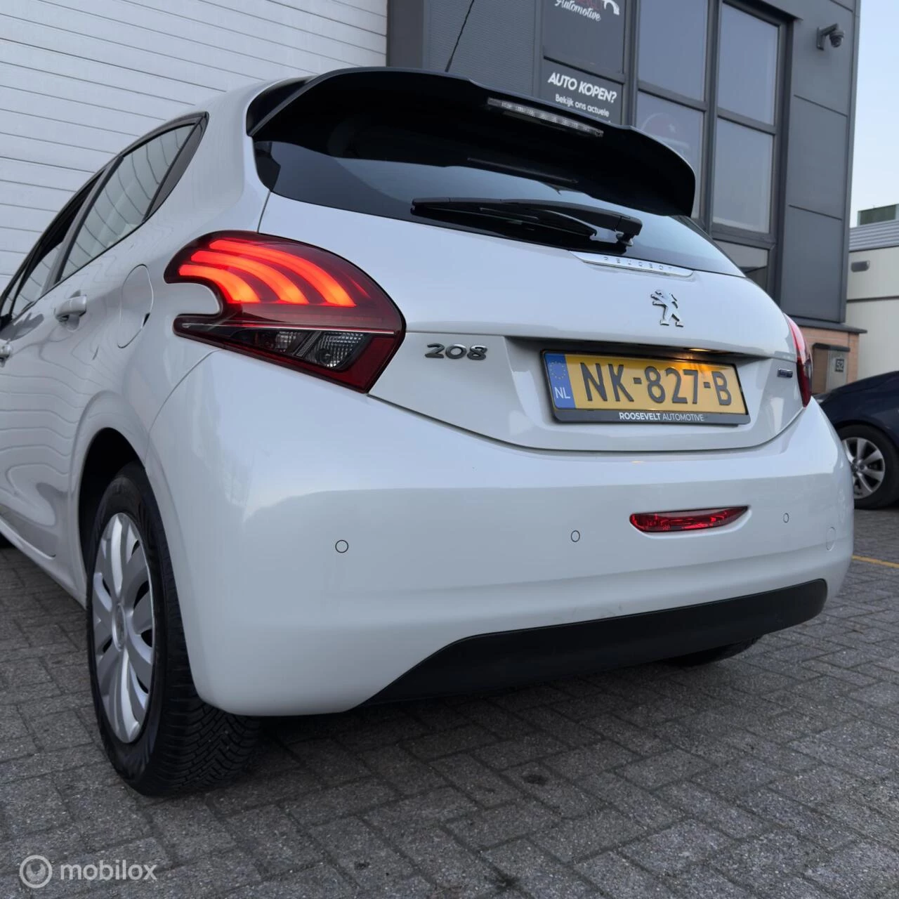 Hoofdafbeelding Peugeot 208