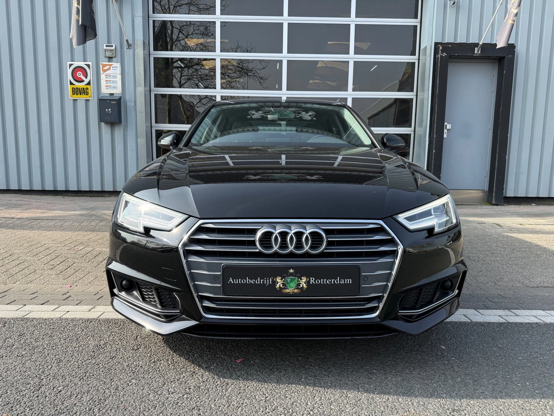 Hoofdafbeelding Audi A4