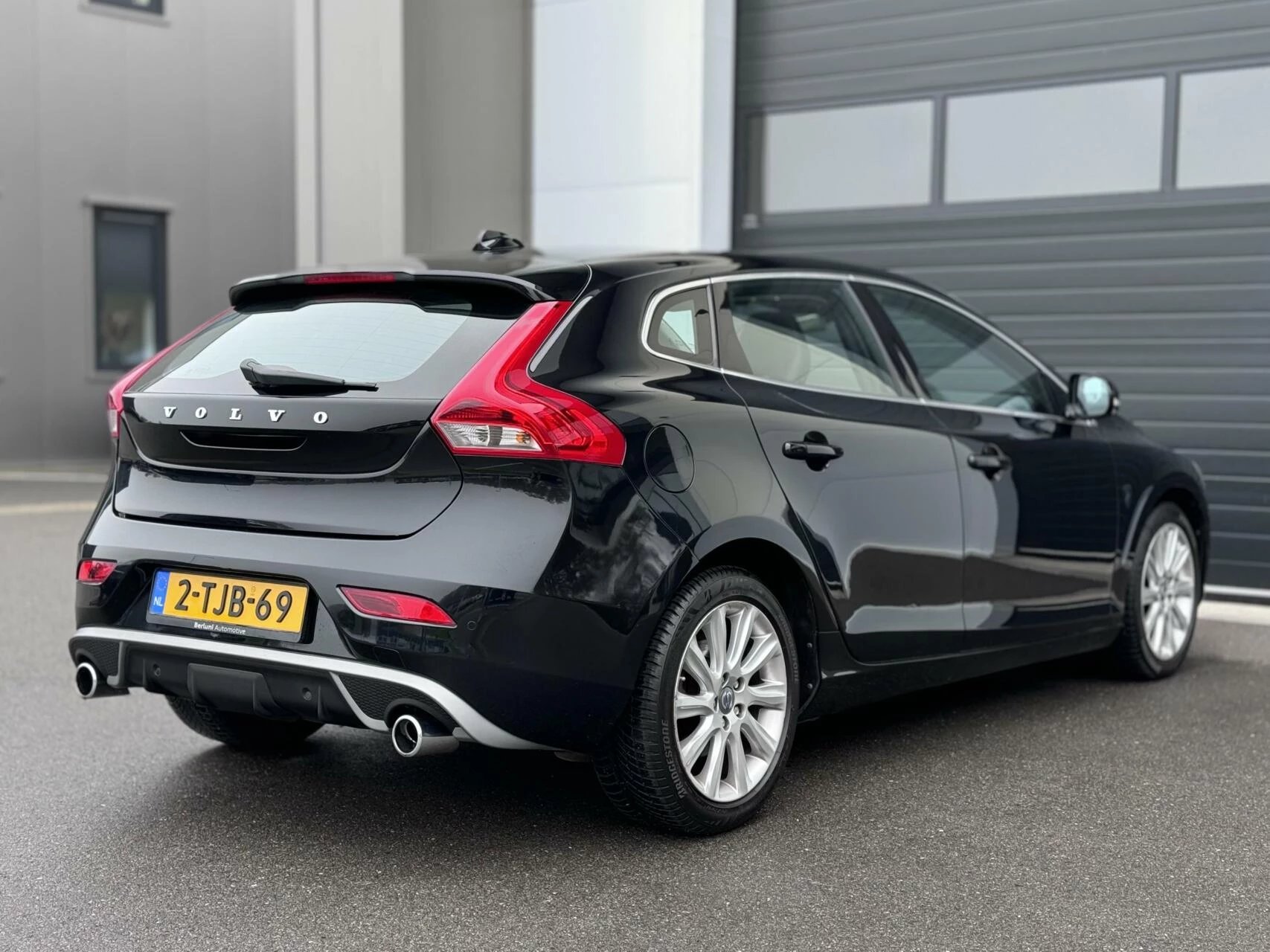 Hoofdafbeelding Volvo V40