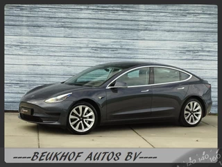 Hoofdafbeelding Tesla Model 3 Tesla Model 3 Standard RWD Plus 60 kWh Trekhaak Navi Marge