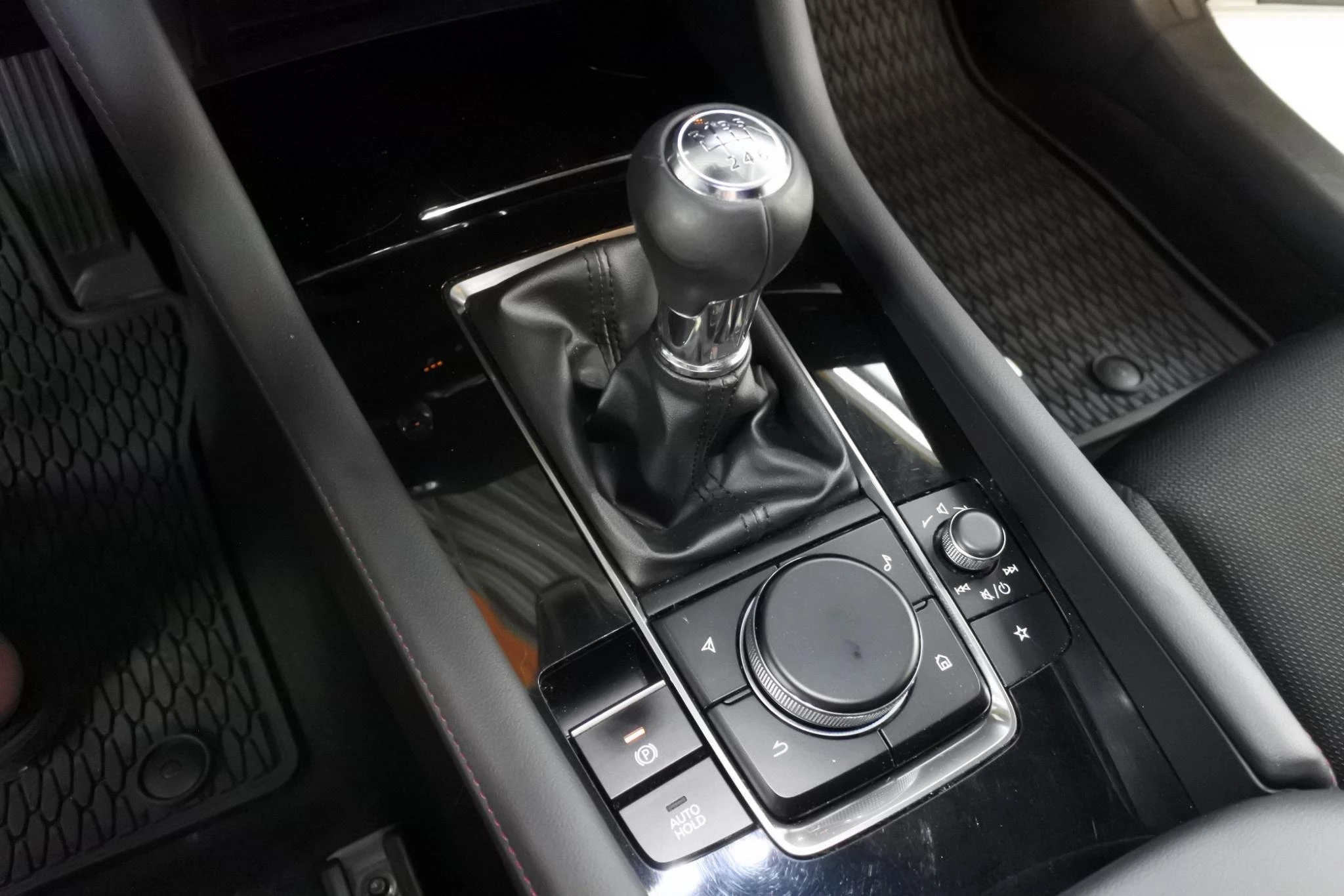 Hoofdafbeelding Mazda 3