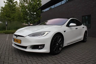 Tesla Model S 75 Base