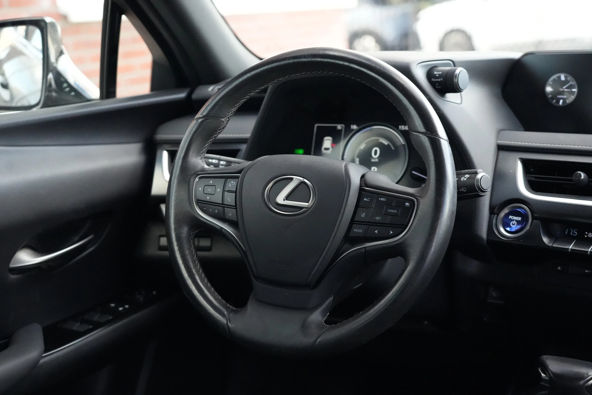 Hoofdafbeelding Lexus UX