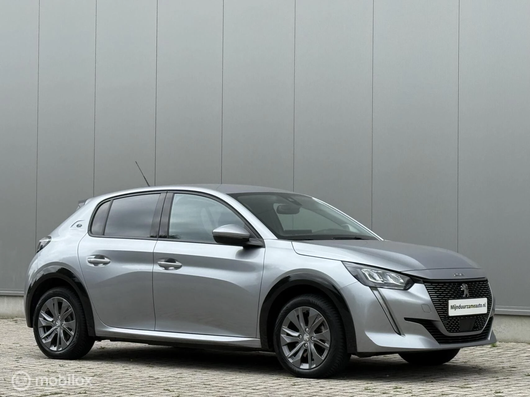 Hoofdafbeelding Peugeot e-208