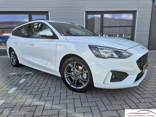 Ford Focus Wagon 1.0 EcoBoost ST Line Business