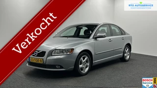 Hoofdafbeelding Volvo S40 Volvo S40 2.0 Business Edition LEER TREKHAAK CRUISE NAVIGATIE STOELVERWARIMING.