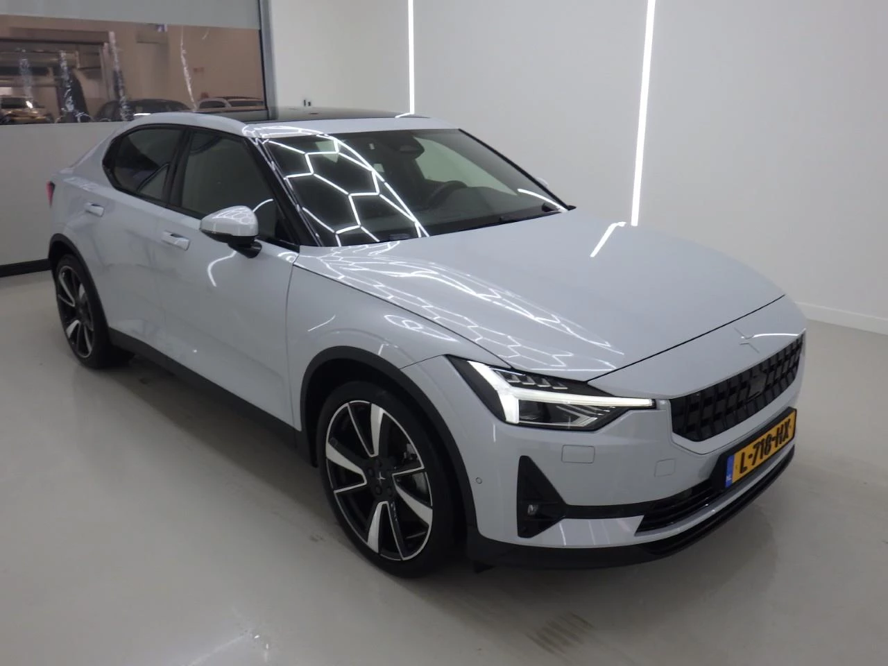 Hoofdafbeelding Polestar 2