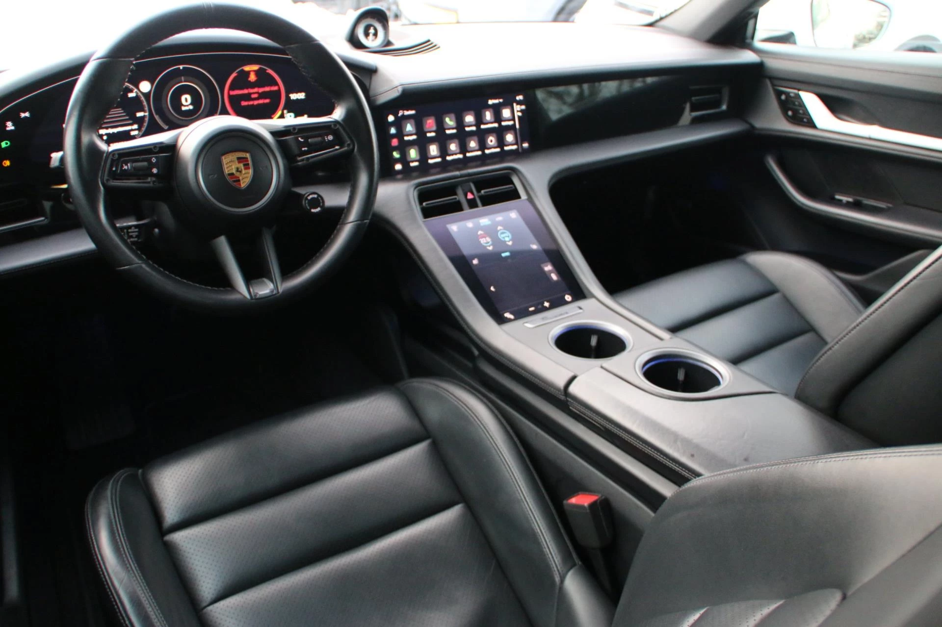 Hoofdafbeelding Porsche Taycan