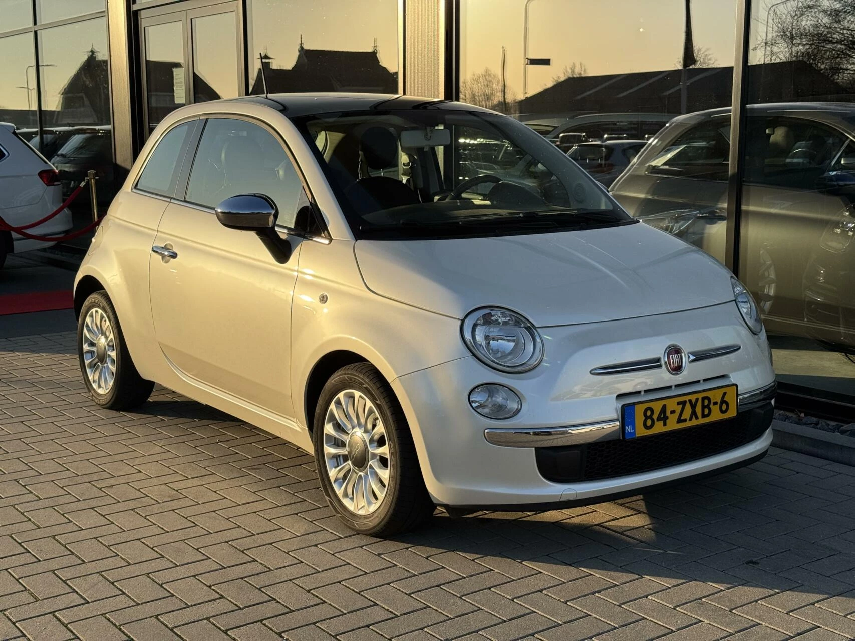 Hoofdafbeelding Fiat 500