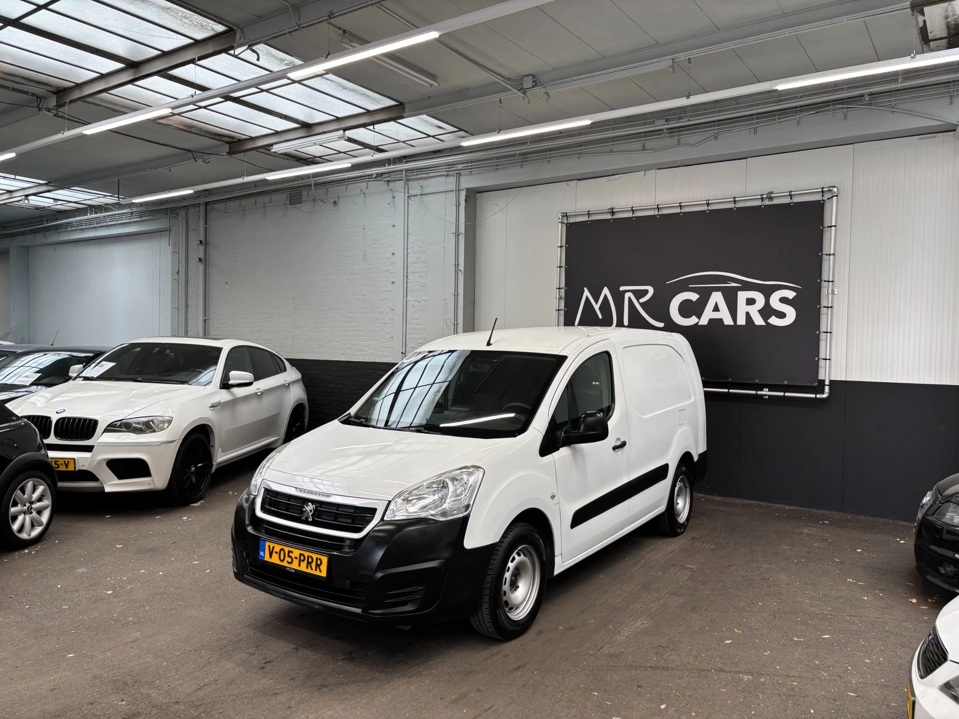 Hoofdafbeelding Peugeot Partner