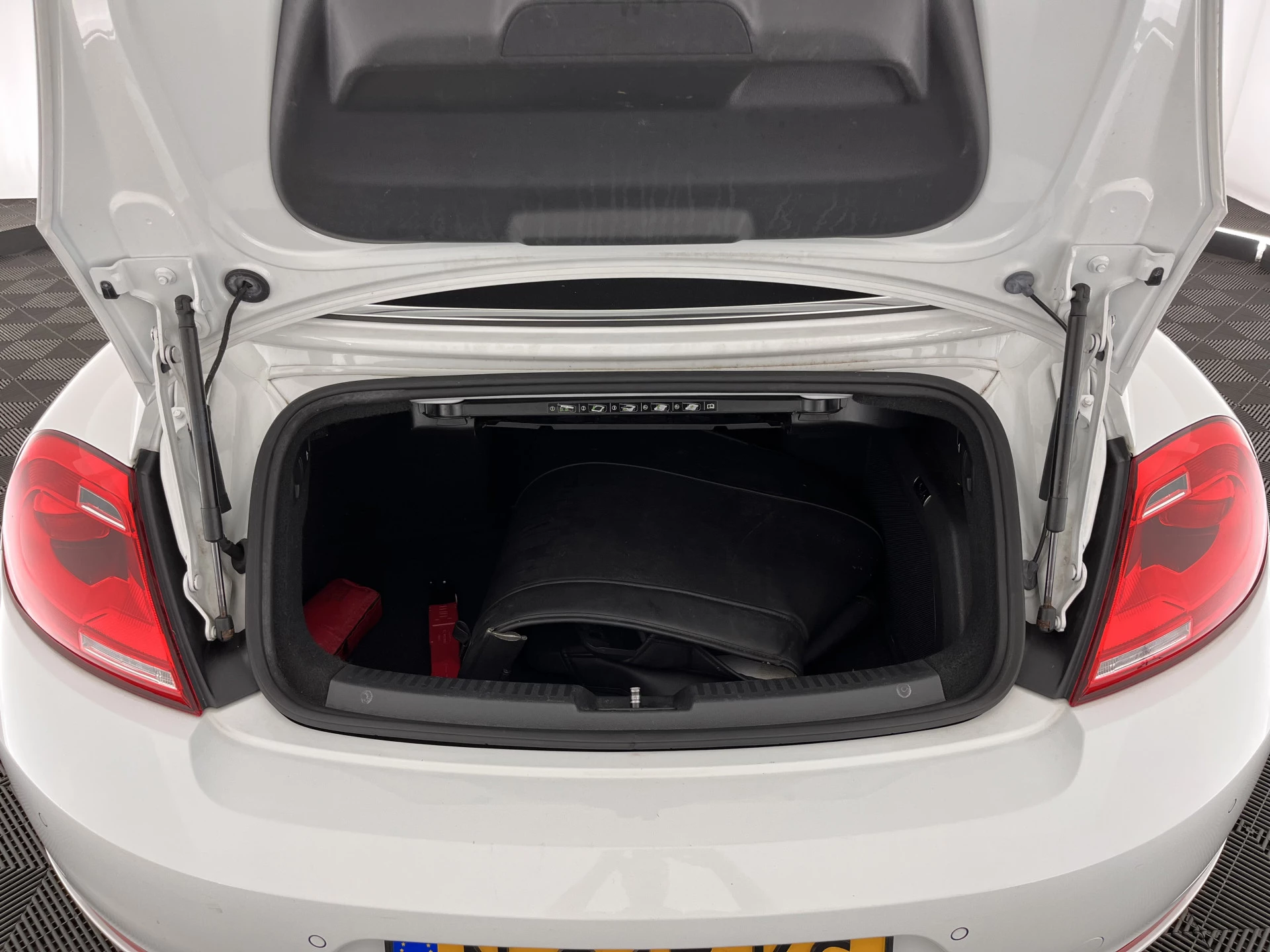 Hoofdafbeelding Volkswagen Beetle